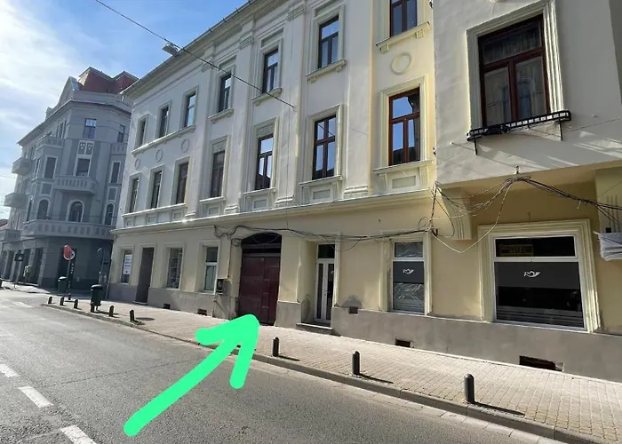 Poppys Apartment